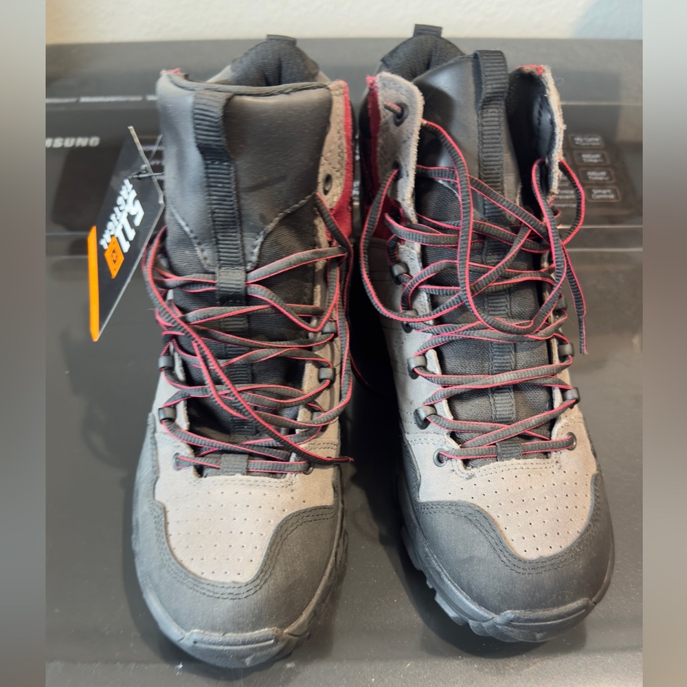 NWT 5.11 Tactical Cable Hiker Boots